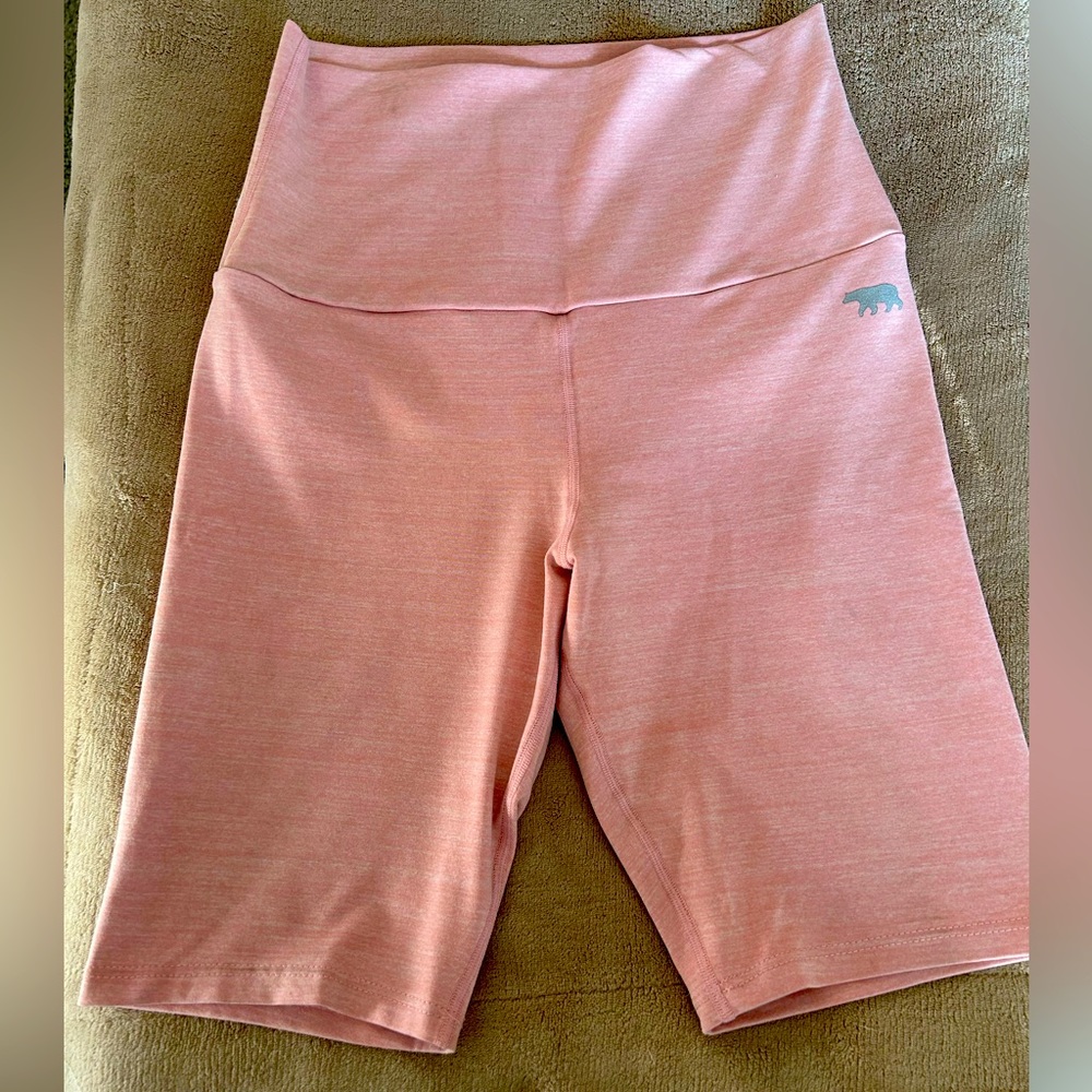 Running Bare Studio Ab-Tastic Bike Tight 9" in Heathered Pink. Women’s size 6/8